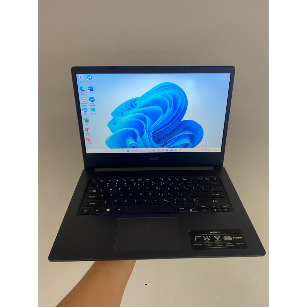 Laptop Acer Aspire 3 Amd 3020e Ram 4GB Ssd 256 GB