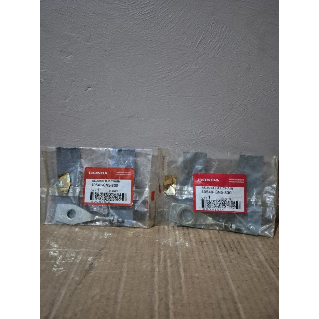 Adjuster Chain Stelan setelan Rantai rante Kiri Kanan Honda Grand Original Ahm Honda 40540-GN5-830 4