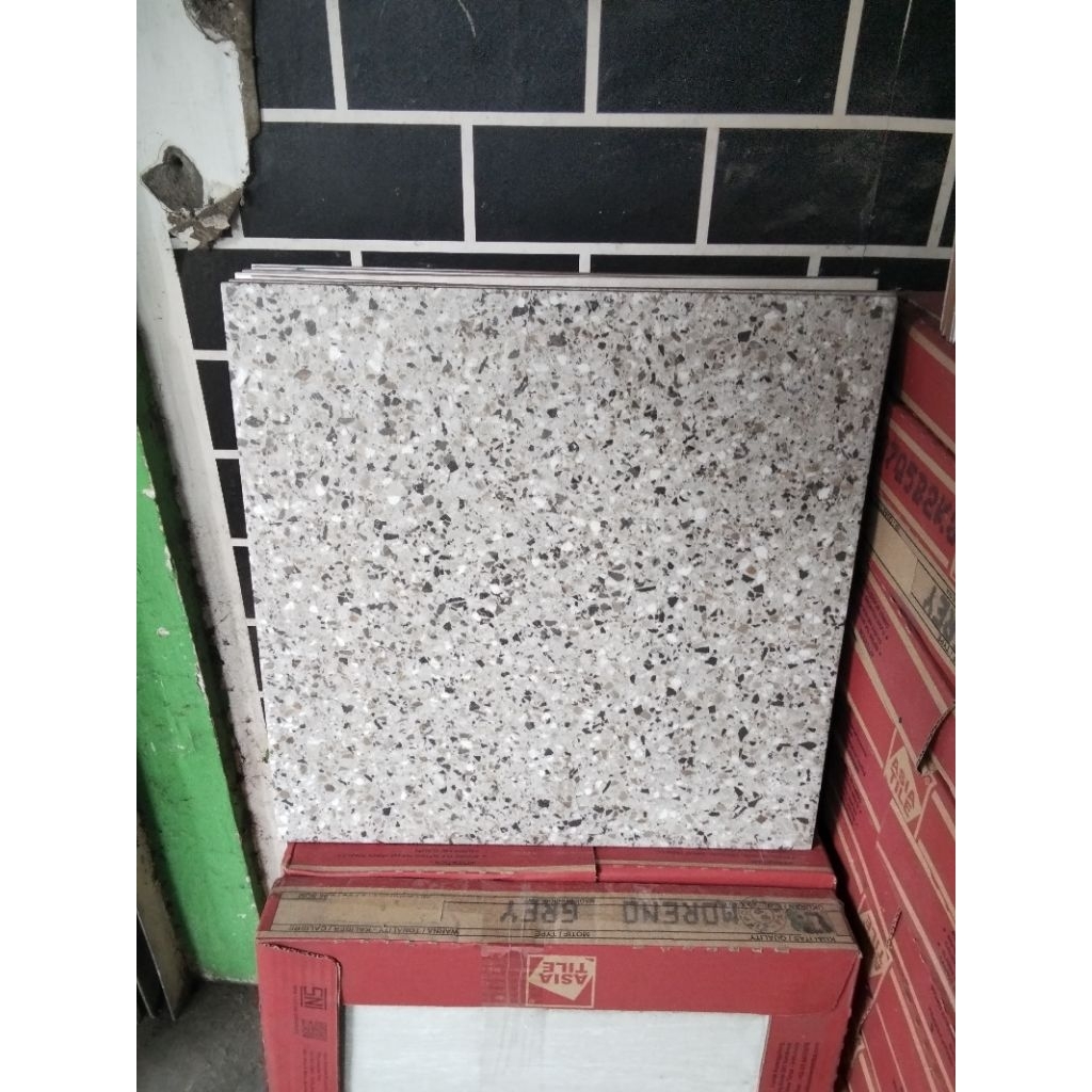 Asia Tile Keramik Lantai 40x40 Kasar Omega Grey