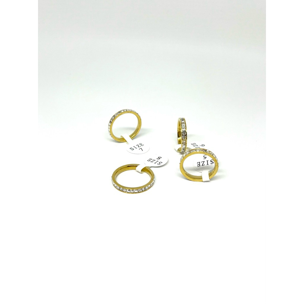 SORA Jewelry - Cincin Titanium Permata | Titanium Gold | Awet tahan lama | Anti karat | Hipoalergeni