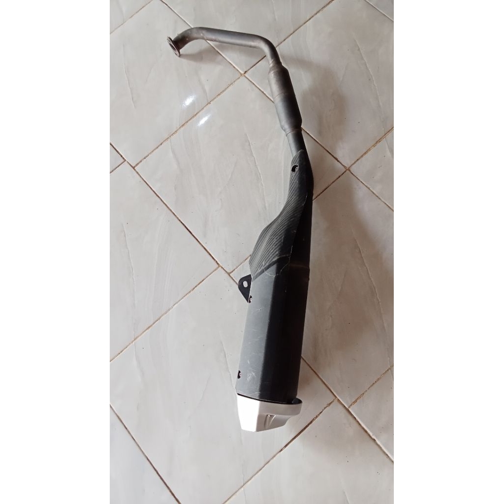 knalpot yamaha r15 v3 original