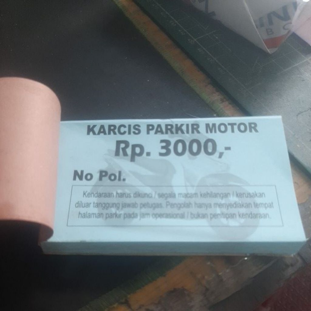 karcis parkir sepeda motor murah tarif 3000