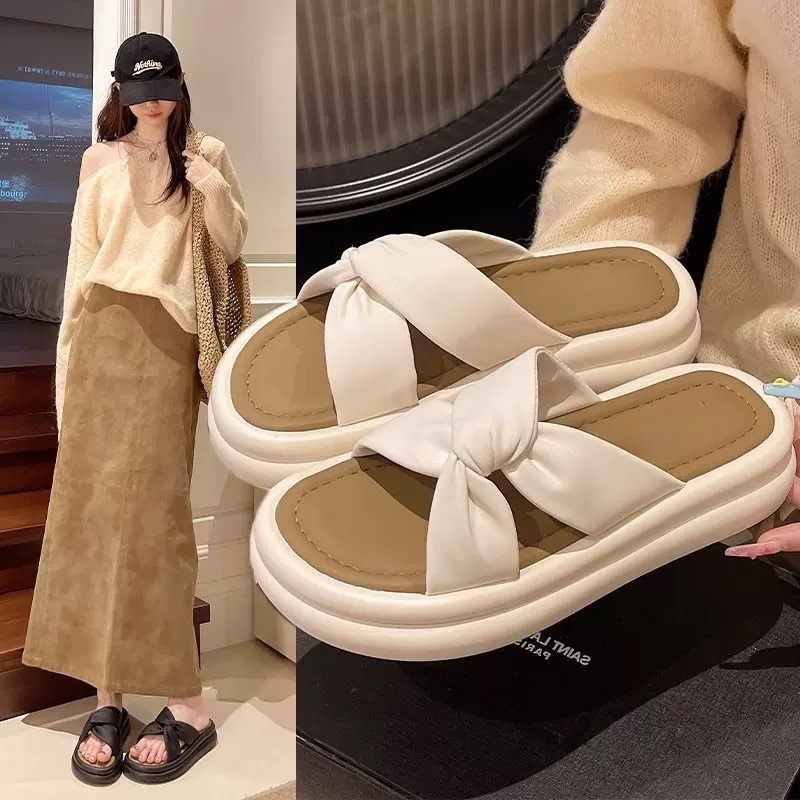 NEW  Sandal Selop Wanita Model Korea Style Terbaru - Warna Hitam, Putih & Khaki - Desain Elegan Keki