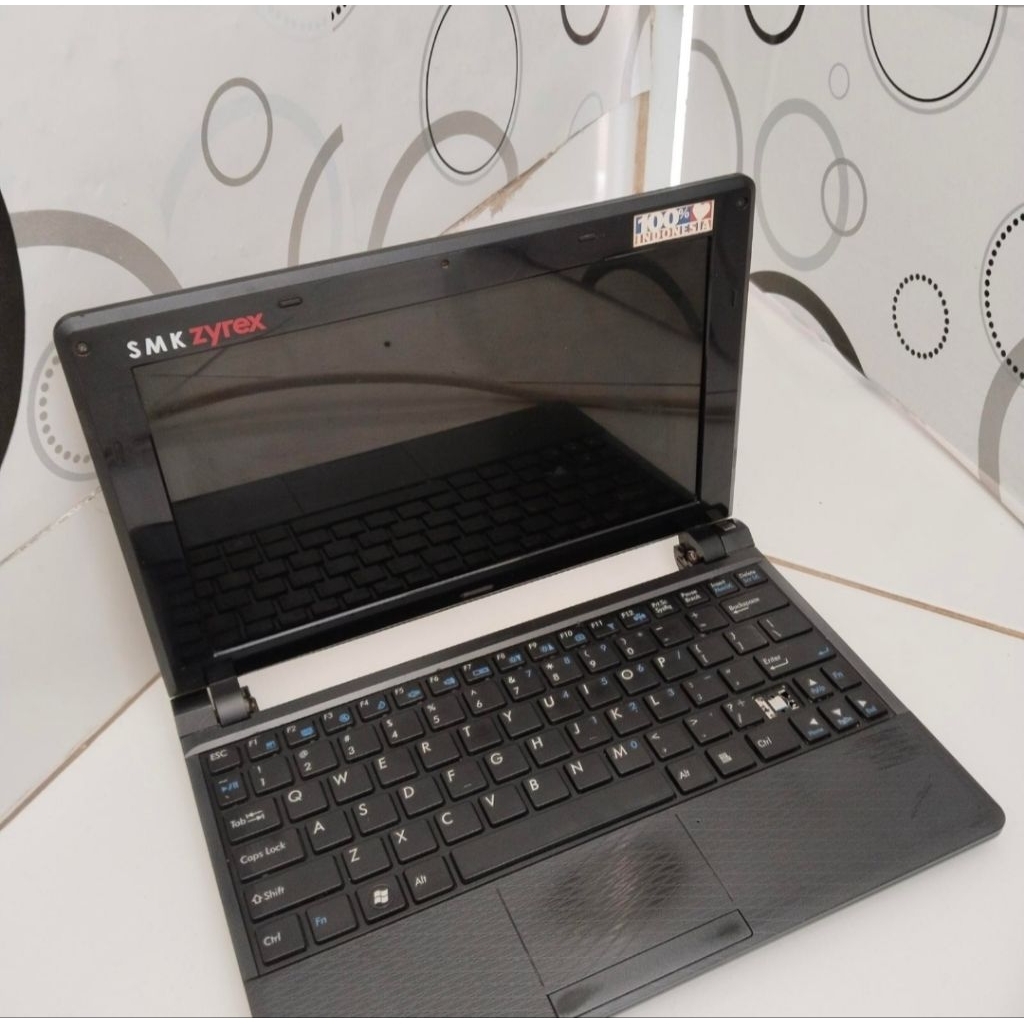 Notebook Zyrex SMK