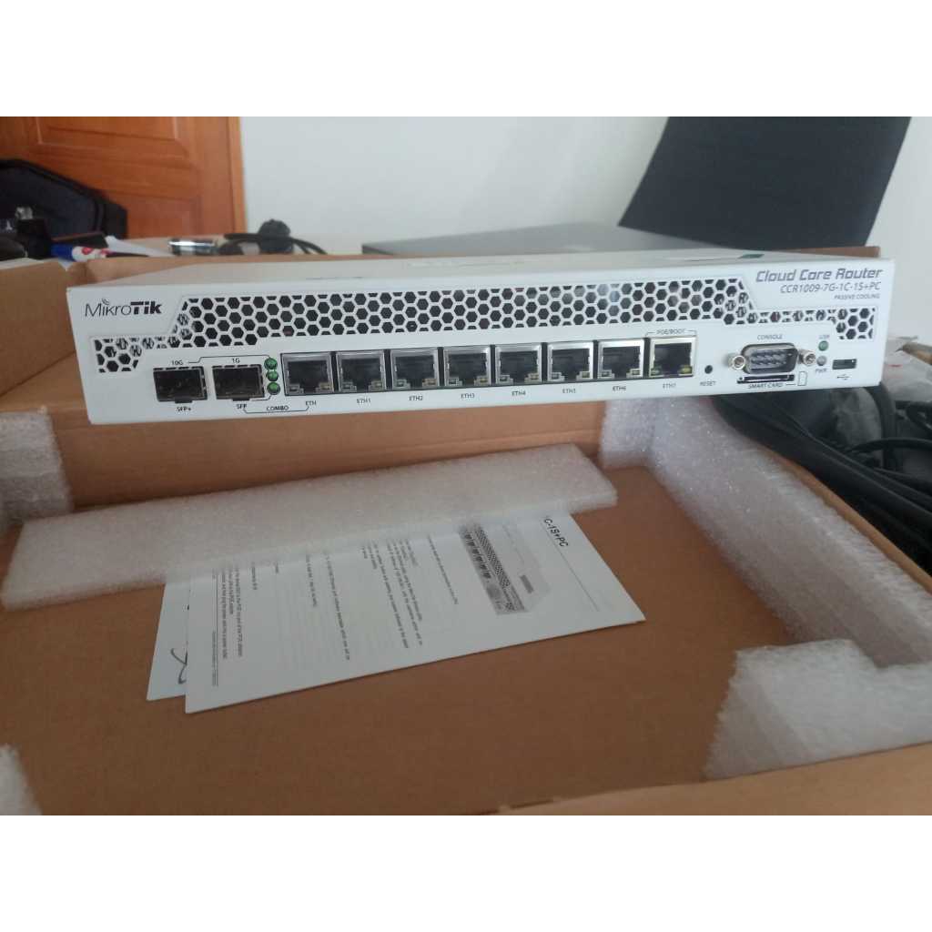 MIKROTIK Routerboard CCR1009-7G-1C-1S+PC