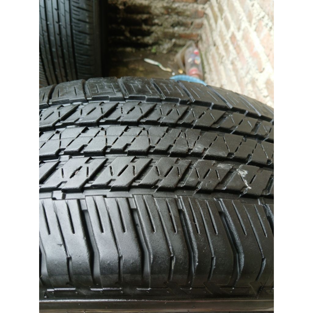 Ban Bridgestone 95% 265/60 R18