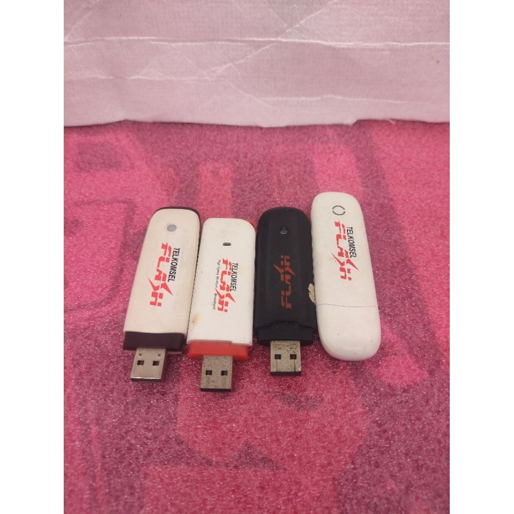 Modem Telkomsel Flash HSPDA 3G