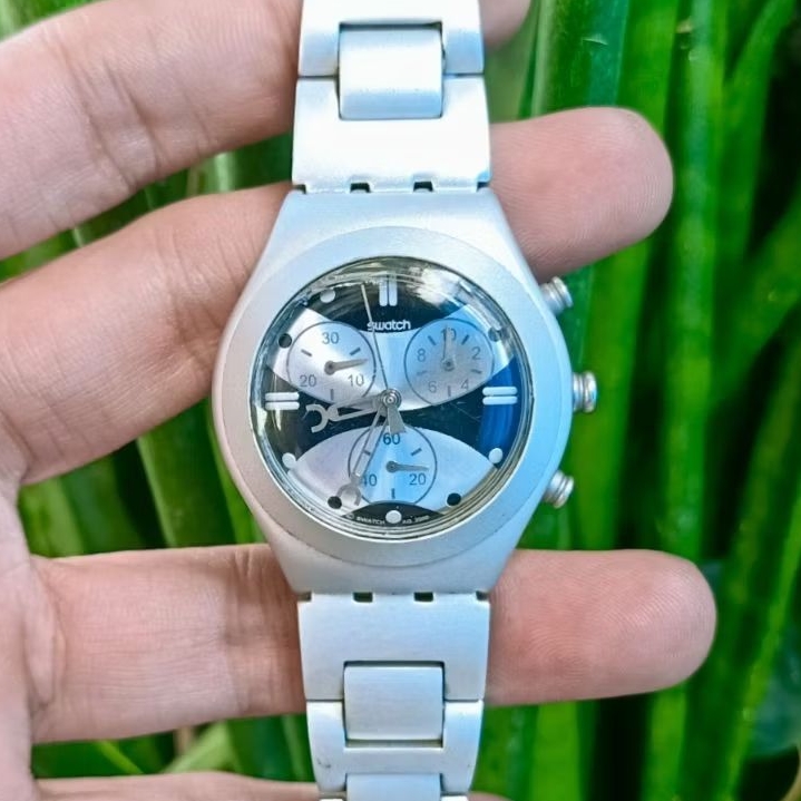 Jam Tangan Swatch Chronograph Titanium