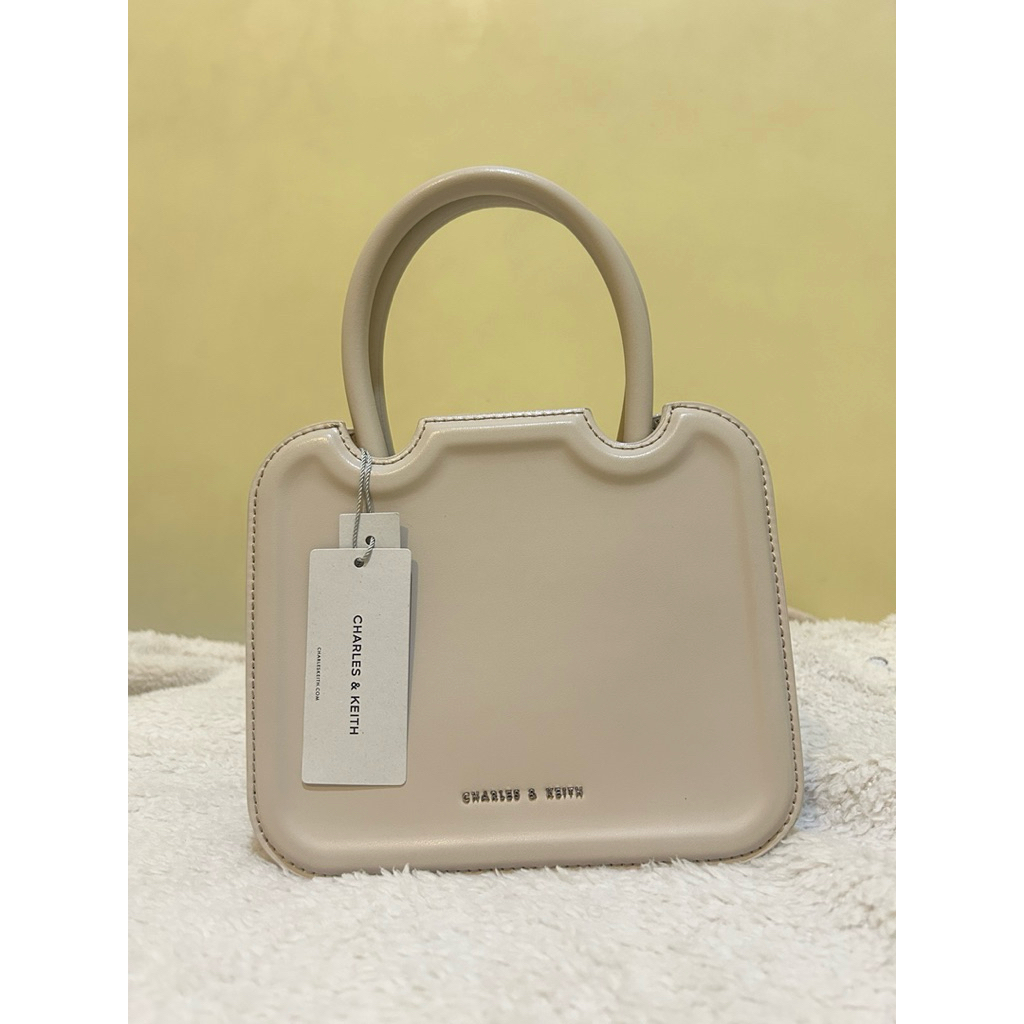 Tas Charles & Keith Tote Bag Perline Sculptura