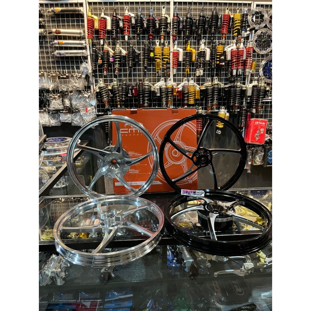 velg merk cmg kzr motor vario 125 dan 150 ring 17
