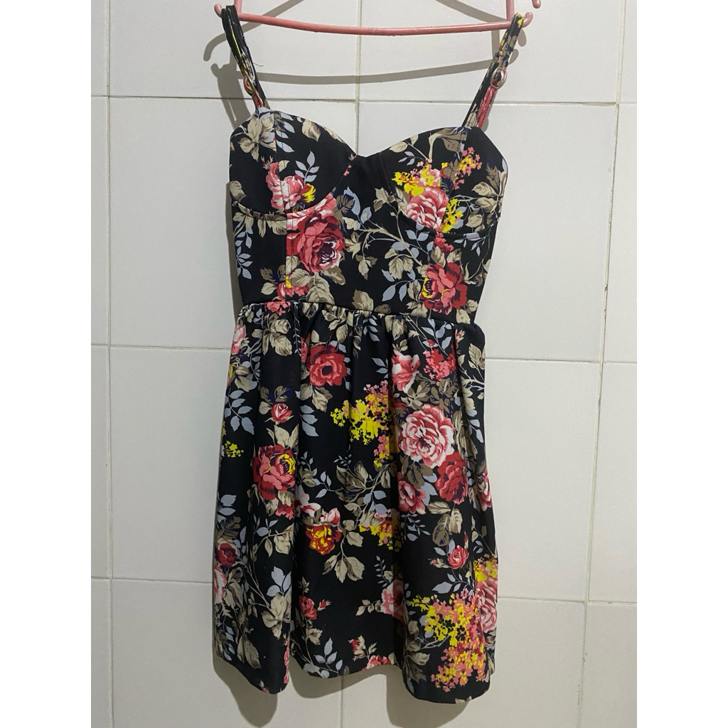Flower mini dress summer pantai