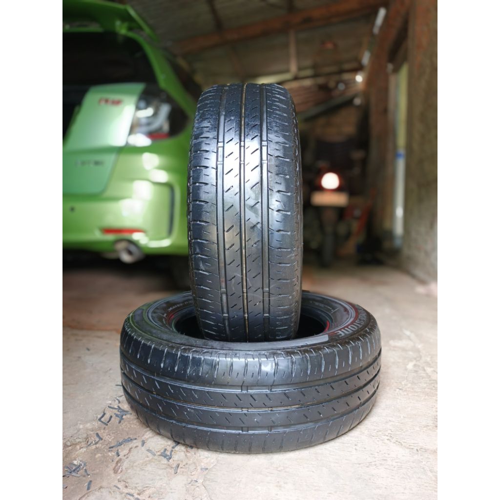 Ban 205/65 R15 Bridgestone Ecopia