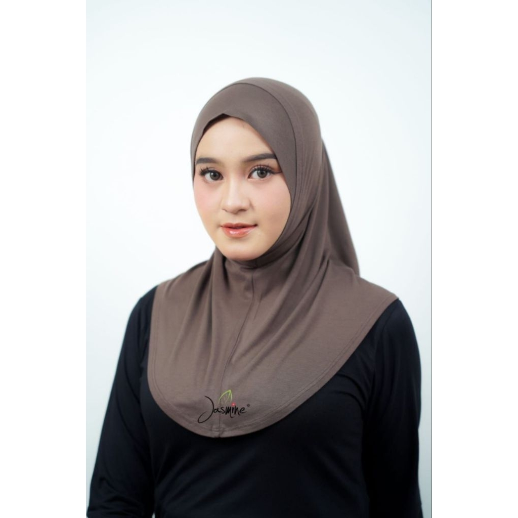 Bergo Sporty Ukuran M by Jasmine | Bergo Instan
