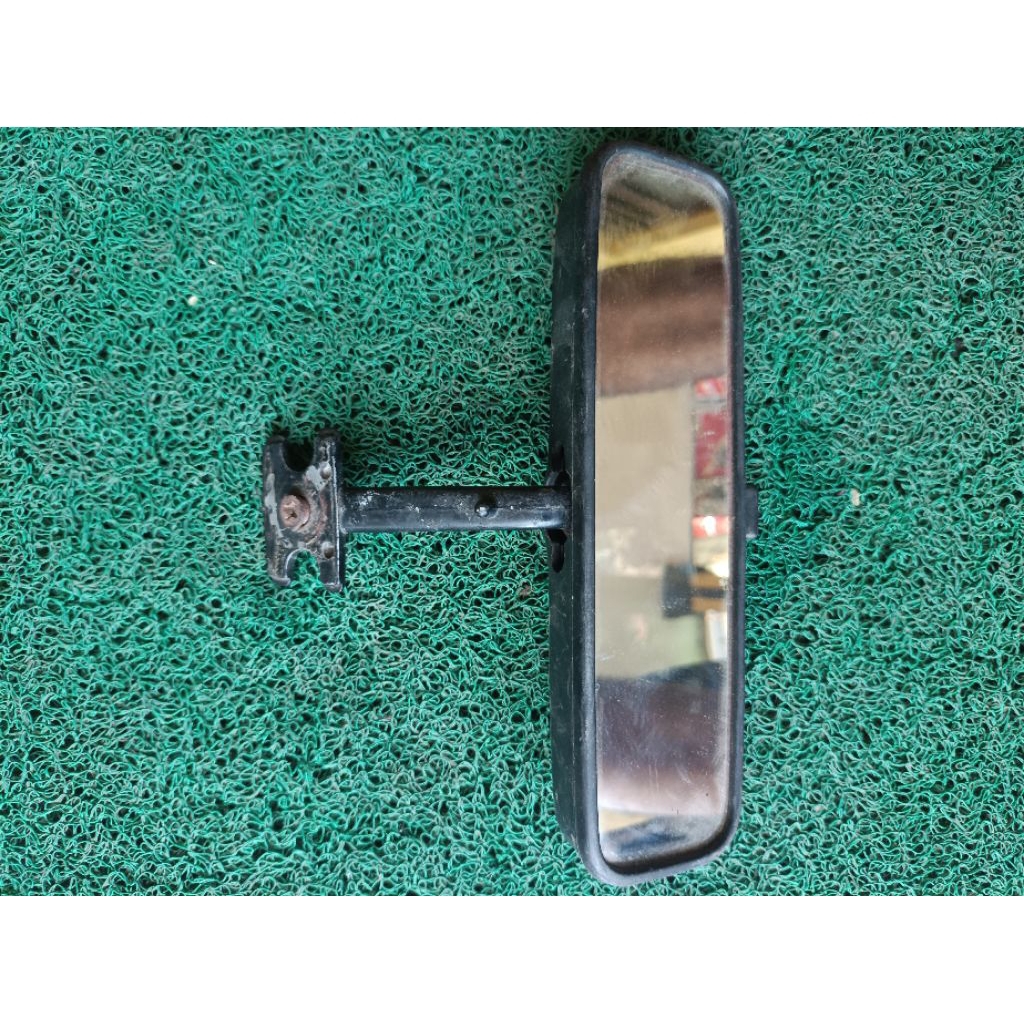 Spion Kabin / Tengah Suzuki Esteem 1.3