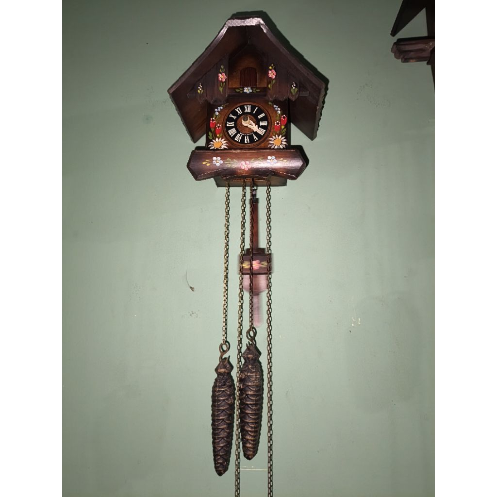 Jam Cuckoo Clock Germany