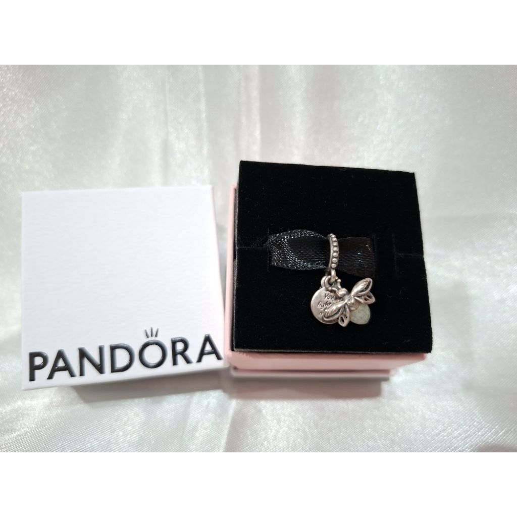 Charm Pandora Liontin PANDORA Firefly Dangle Charm (PRELOVED)