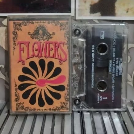 kaset pita FLOWERS / 17 TAHUN KEATAS