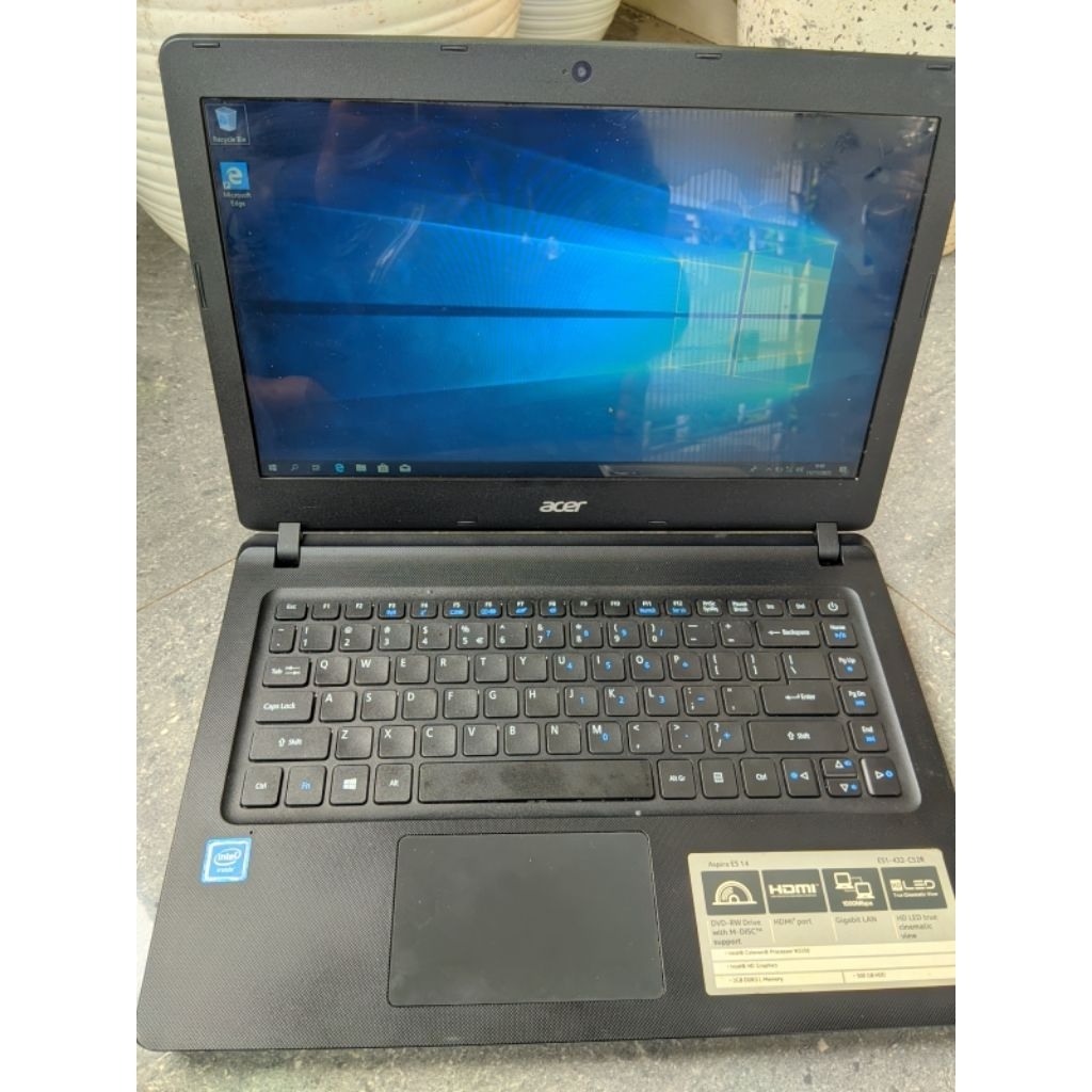 Laptop Bekas Second - Acer RAM 6 GB / Harddisk 500GB