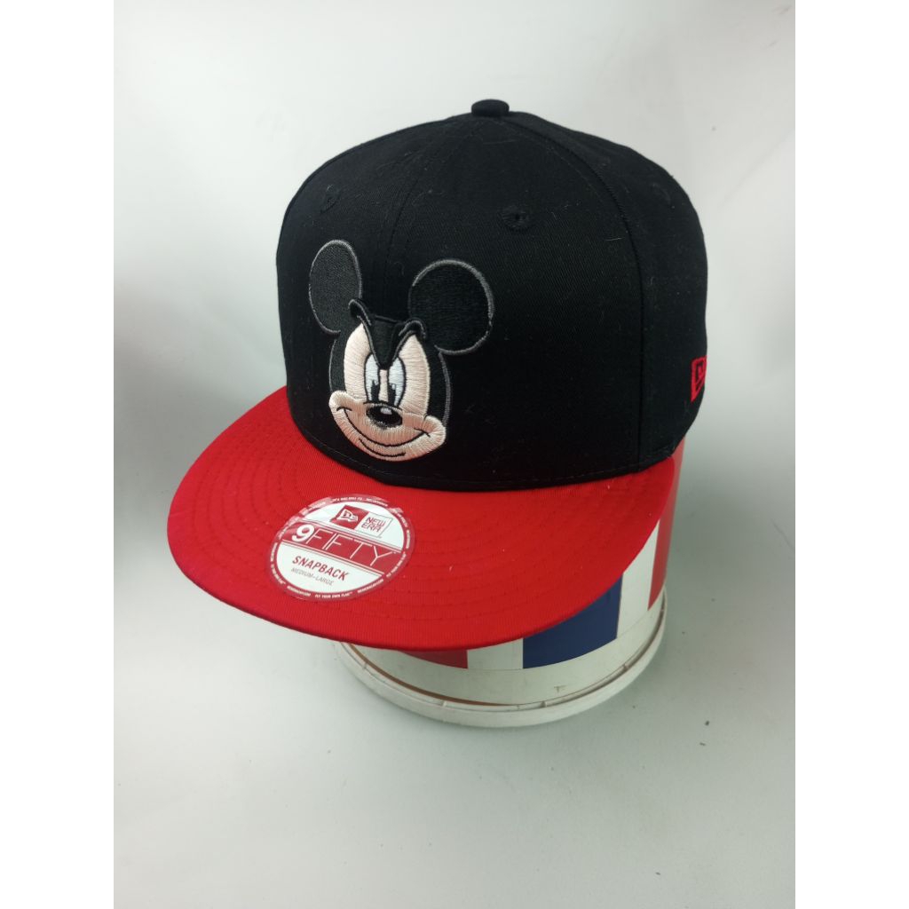 Topi New Era Mickey Mouse Classic Head Logo 9Fifty Snapback Adjustable Hat Black Red Medium-Large