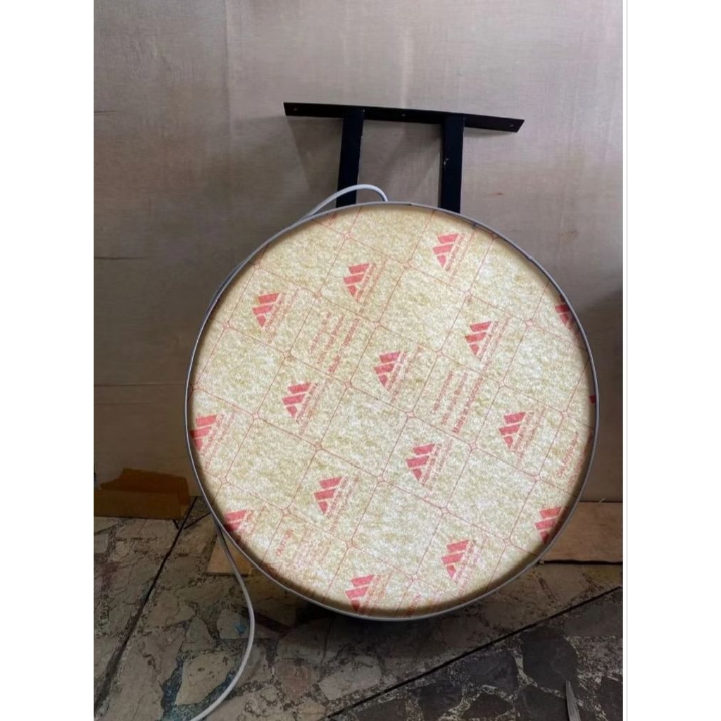 Neon box bulat diameter 80 cm Polos sudah termasuk lampu