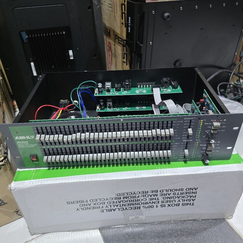 Equalizer Ashly GQX 3102 FULL MACRO 31 Band EQualizer Ashly GQX3102 Macro