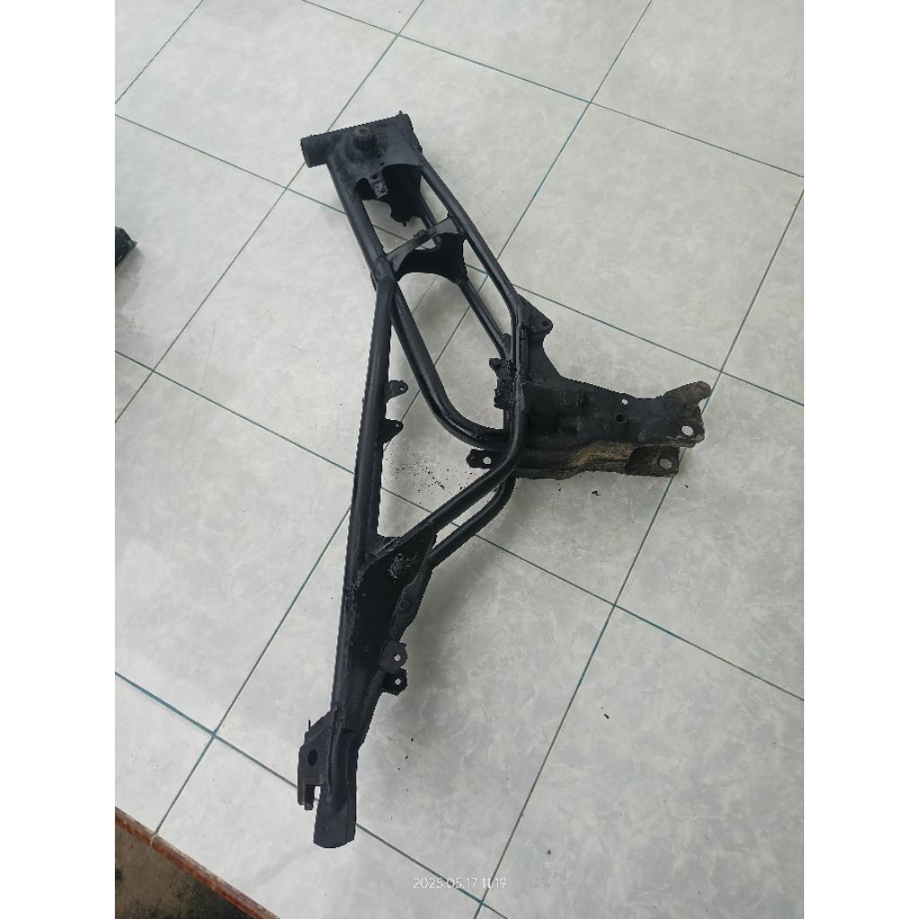 RANGKA/FRAME WIN 100