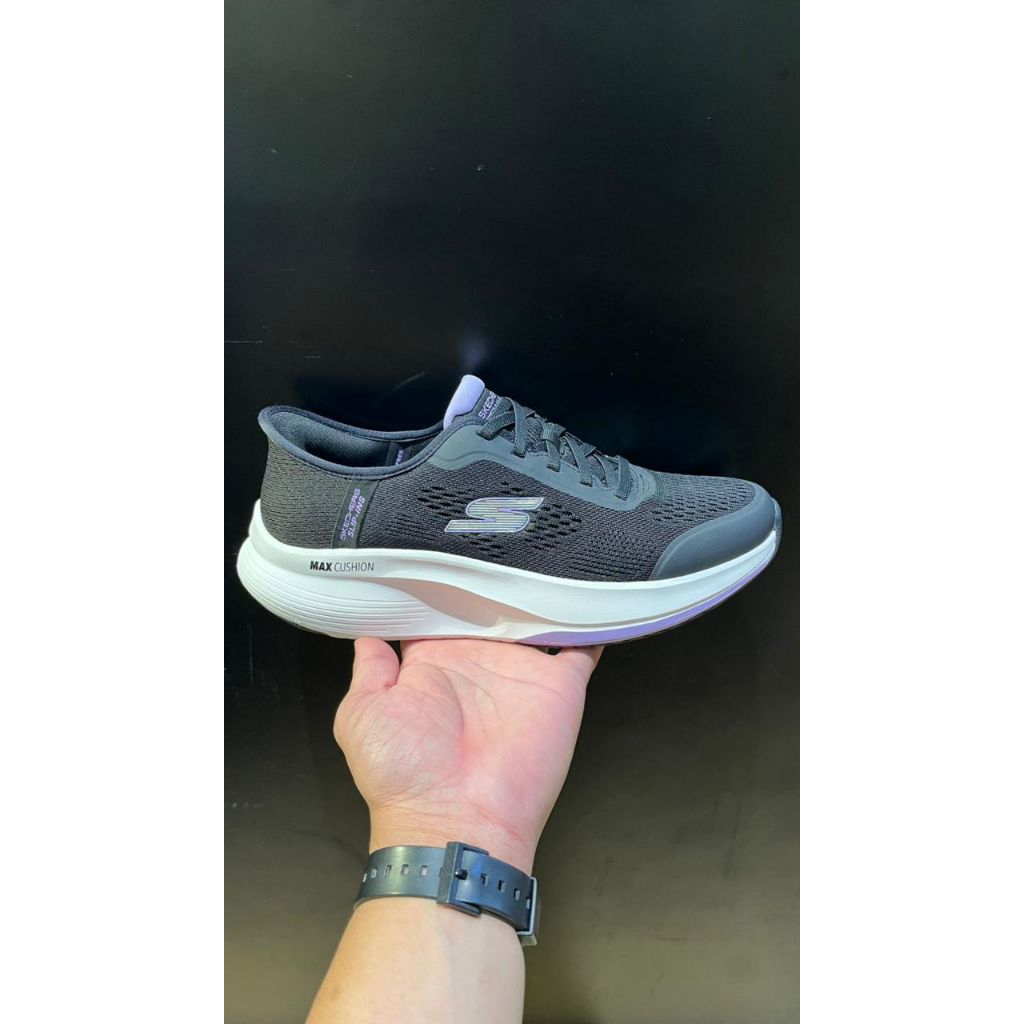 SKECHERS GO WALK MAX CUSHIONING SLIP-INS