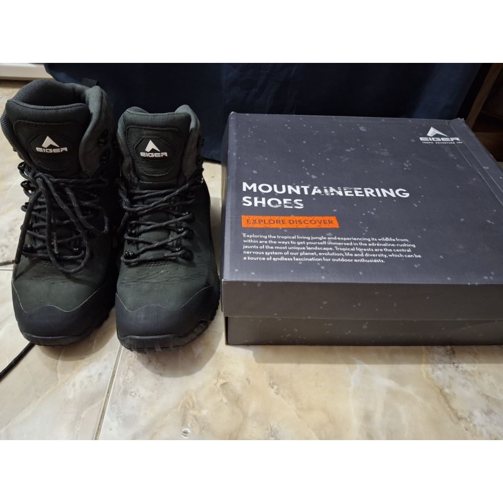 Preloved sepatu gunung Eiger Eagle Plum 2.0 Black