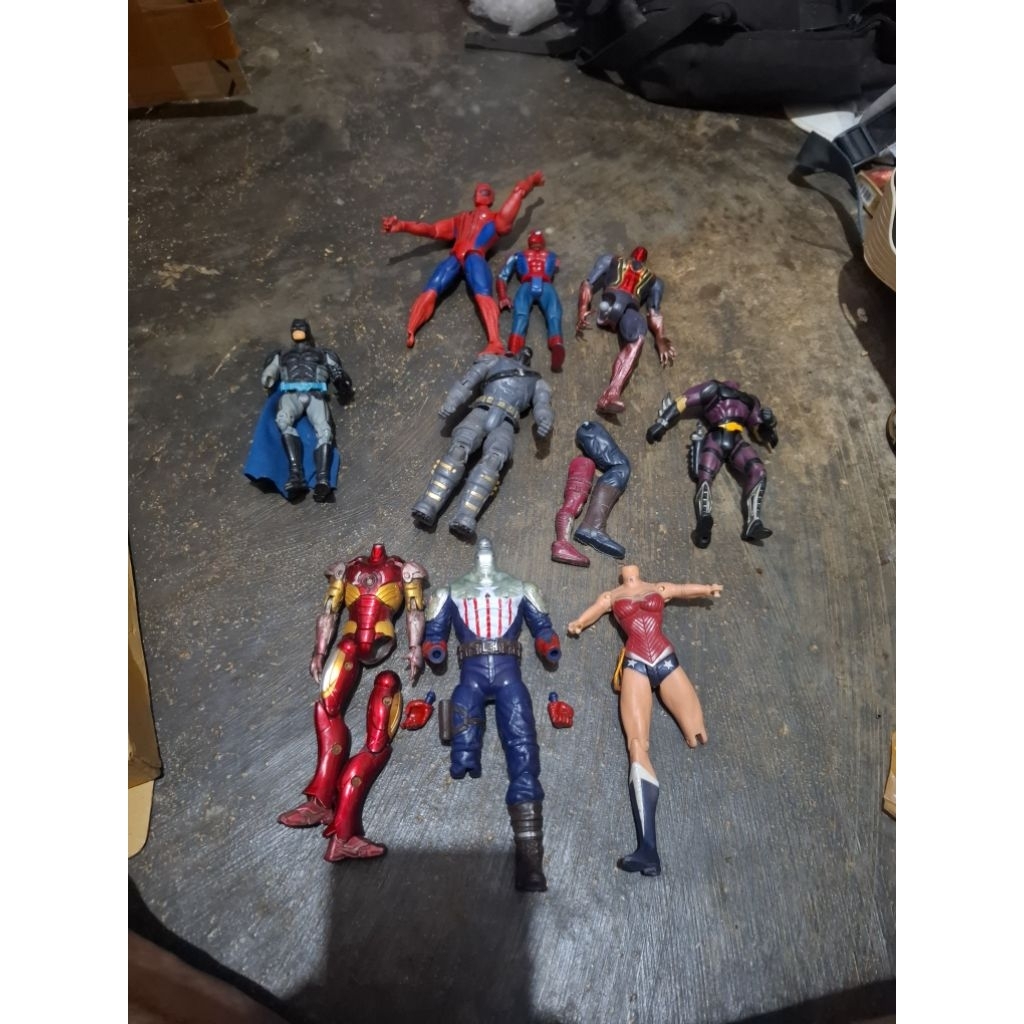 junk figure bundling