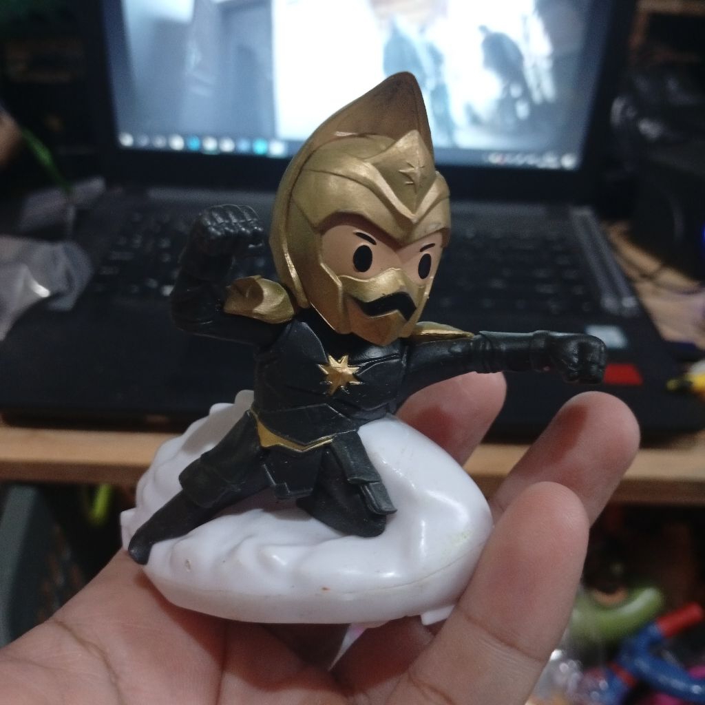 chaki meal toys gatot kaca figure