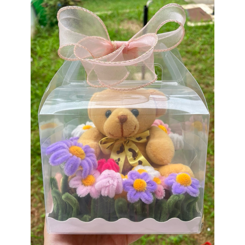 Buket Boneka Bunga Kotak Mika