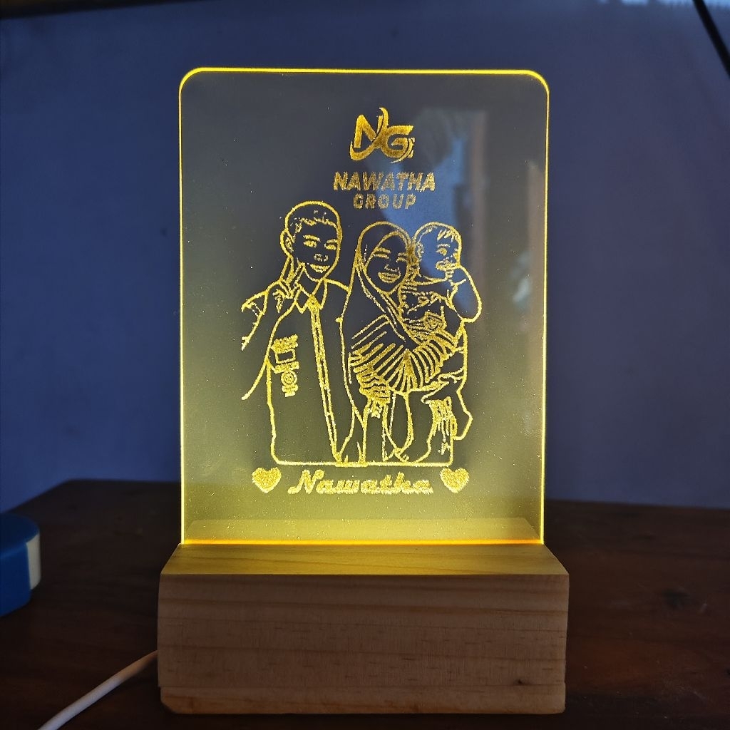 Lampu tidur akrilik grafir foto sketsa KADO PERNIKAHAN KADO LAMPU TIDUR HAMPERS WEDDING | LAMPU TIDU