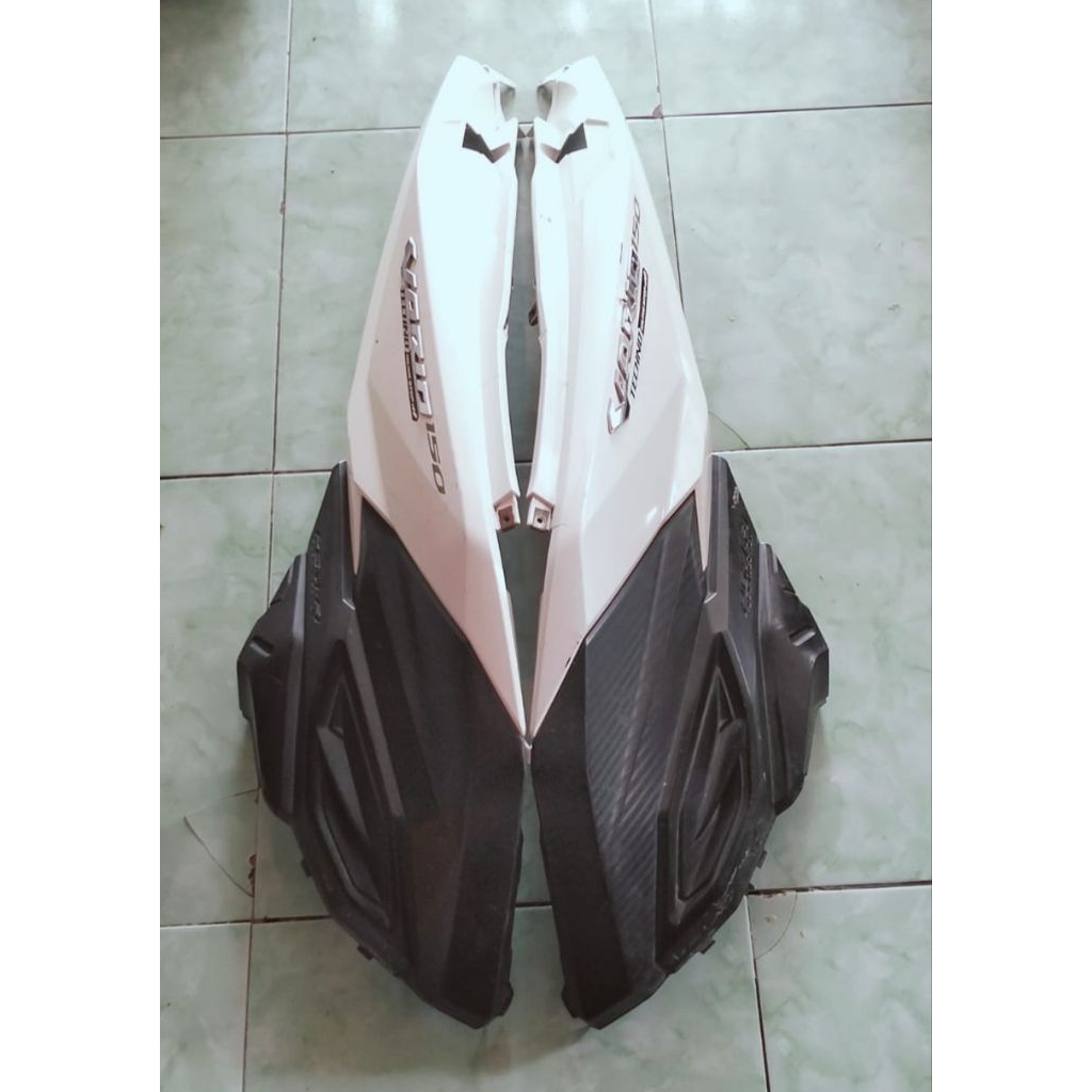 body belakang honda vario led old 150 logo timbul original copotan