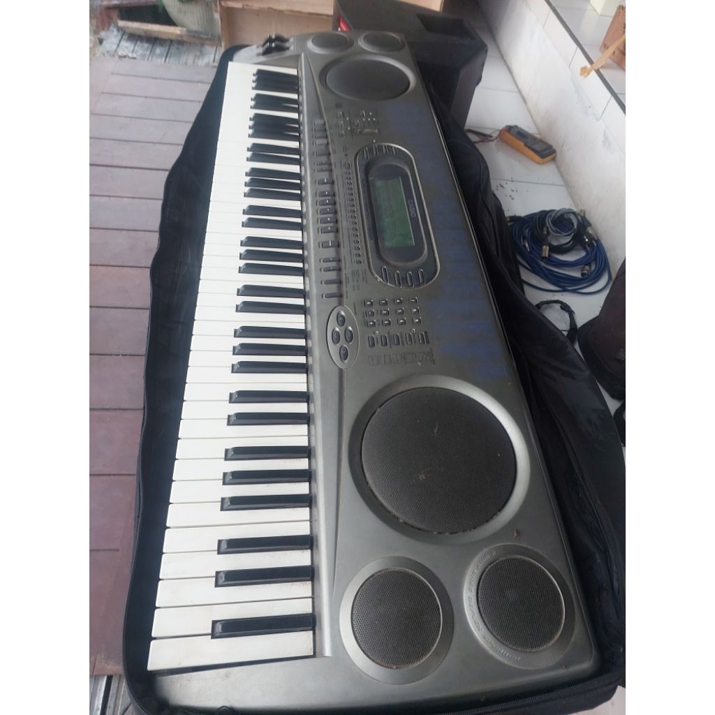 keyboard casio wk1800
