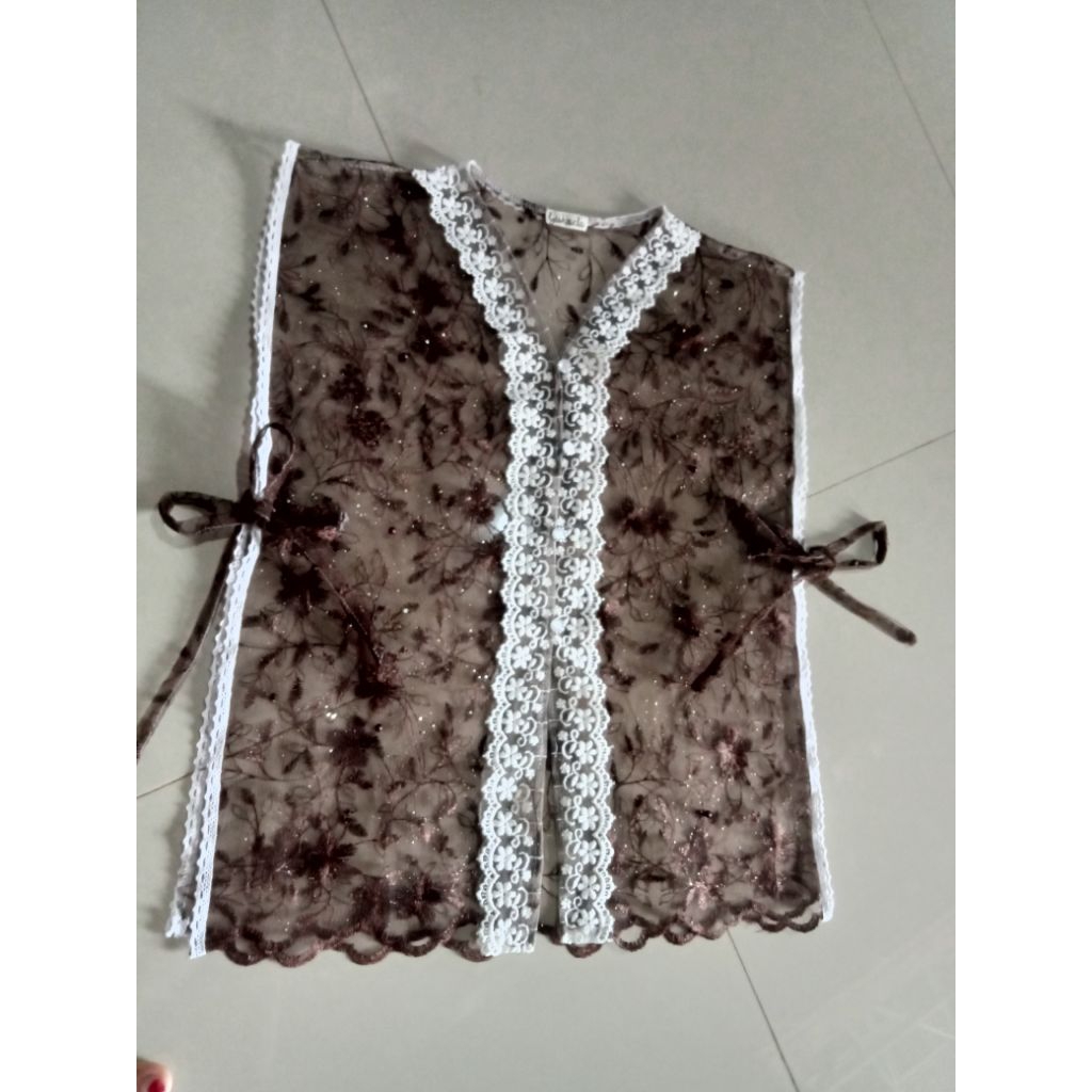 Vest Brukat Ootd Lebaran terbaru