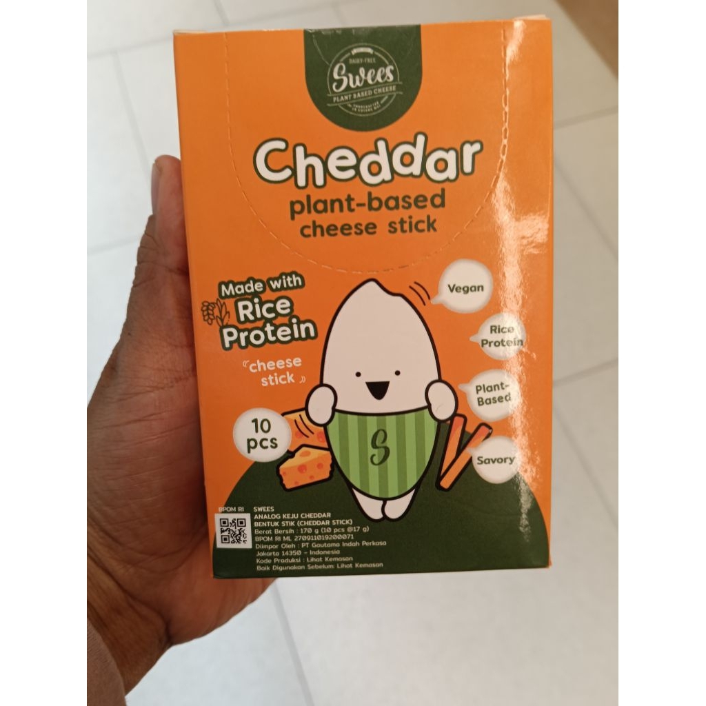 swees vegan cheese cheddar stick 10x17gr keju vegan stick