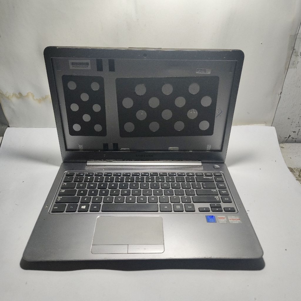 Casing Cassing Case Kesing Original Laptop Samsung NP535 NP535UC NP535U4X