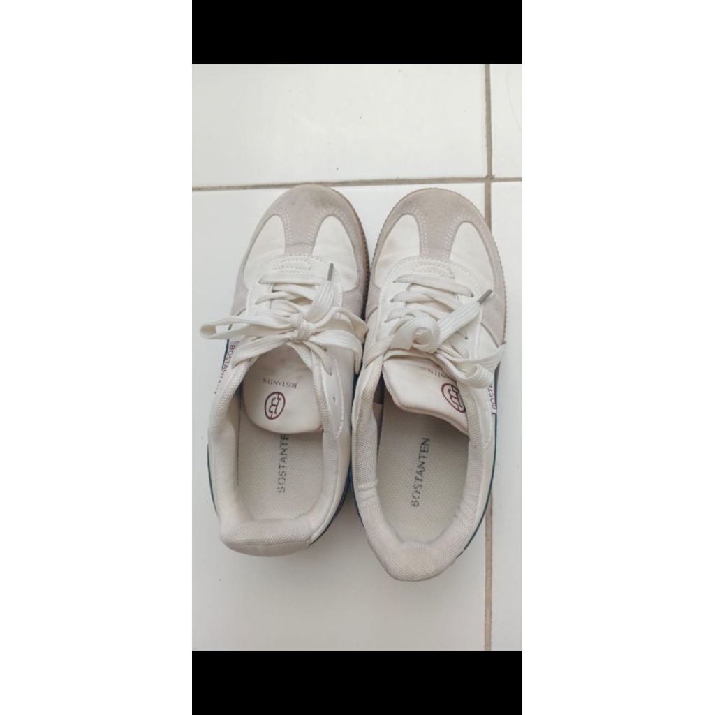 Preloved Sepatu Bostanten