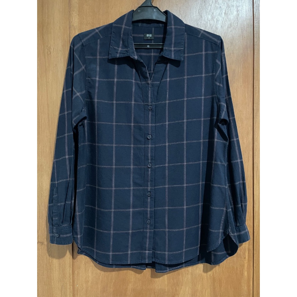 [PL] UNIQLO - Pakaian / Baju Atasan Kemeja / Blouse/ Blus Biru Navy Kotak-Kotak Lengan 3/4 untuk Wan