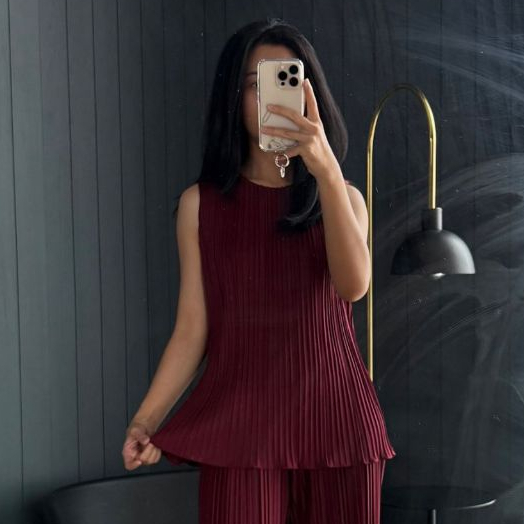 Atasan Wanita Plisket Yukensi Tanpa Lengan / Baju Plisket / Atasan Plisket