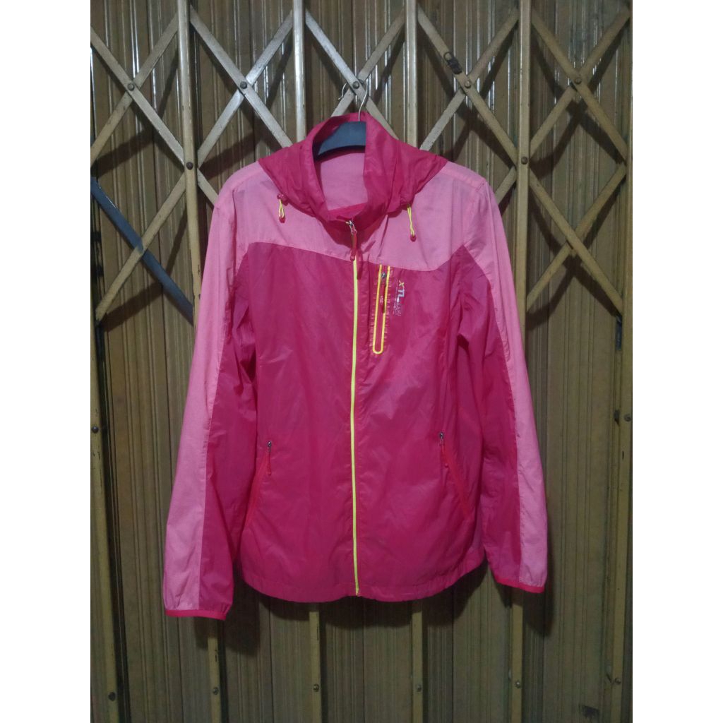 jaket running lecaf pocketable
