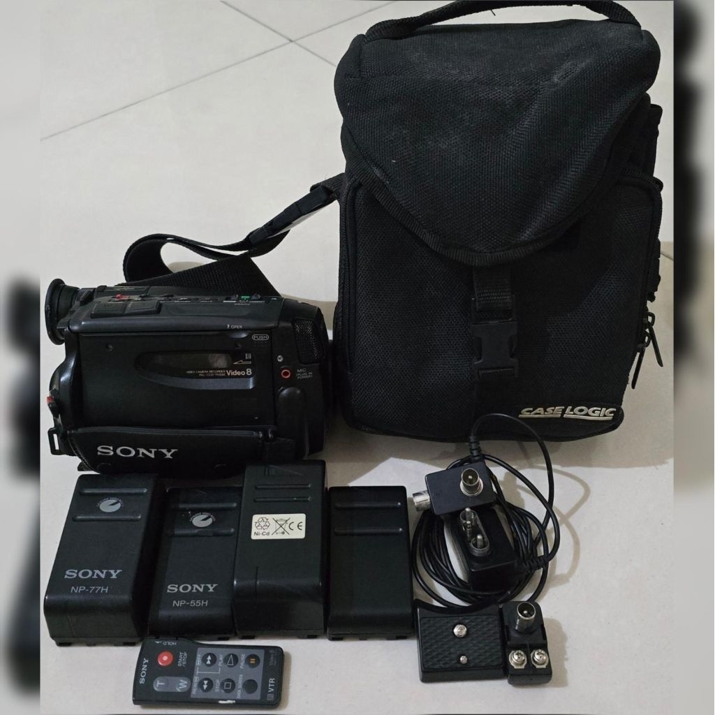 Sony Handycam CCD-TR67