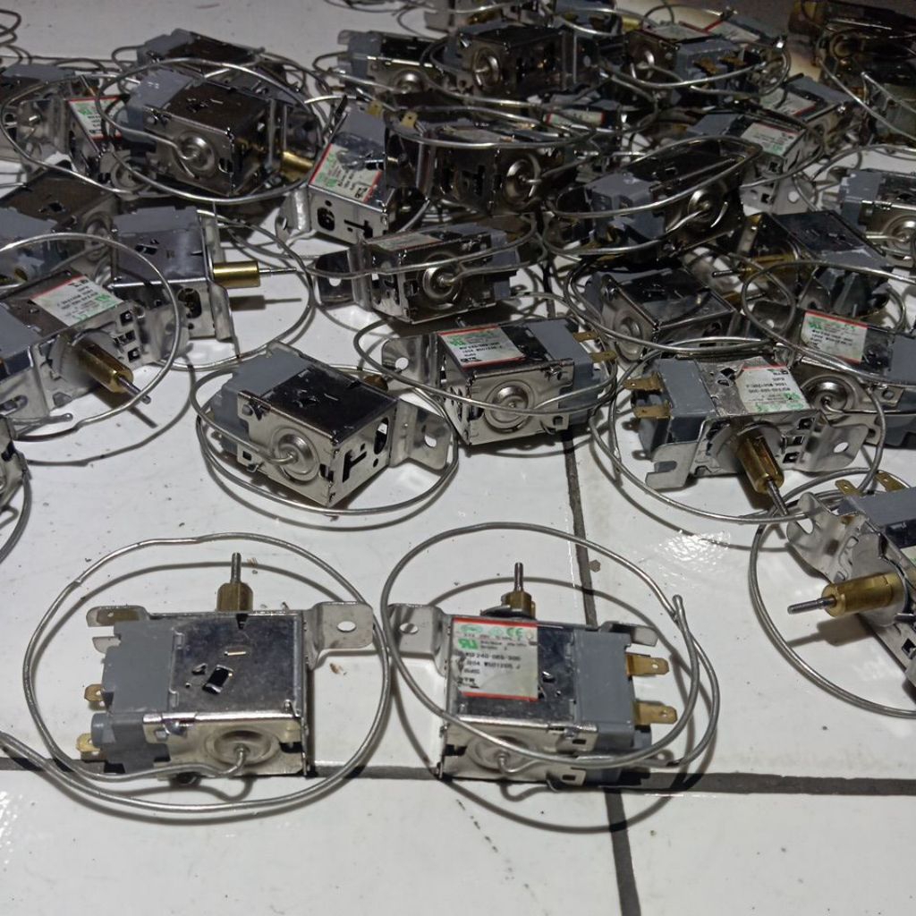 Thermostat  kulkas aqua 1pintu wsf240-069-300 cuci gudang