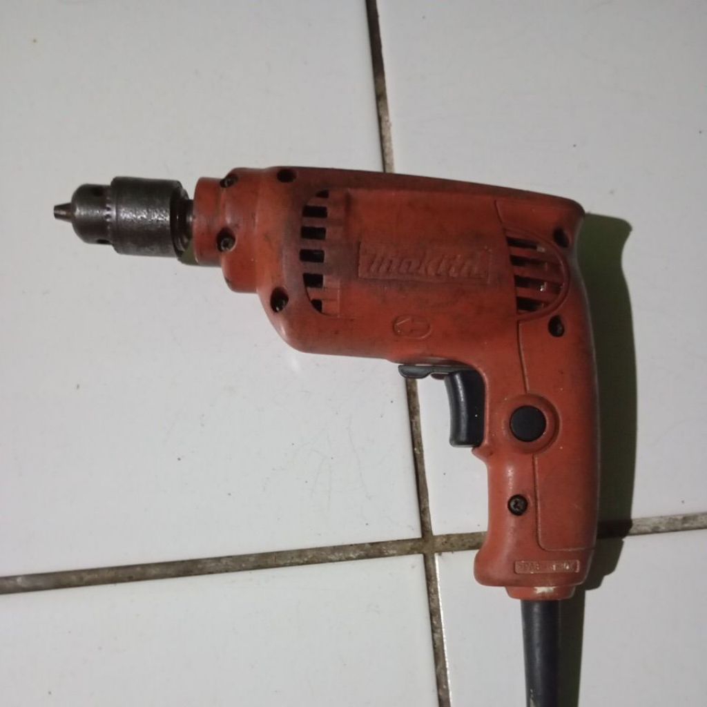 Bor Makita 10 mm