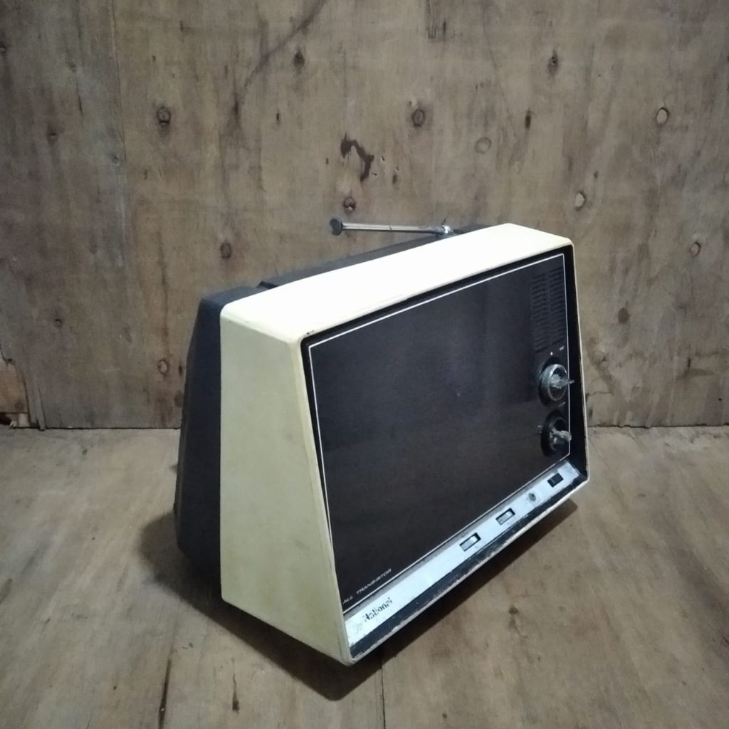 Tv televisi merk National jadul vintage antik lawas kuno