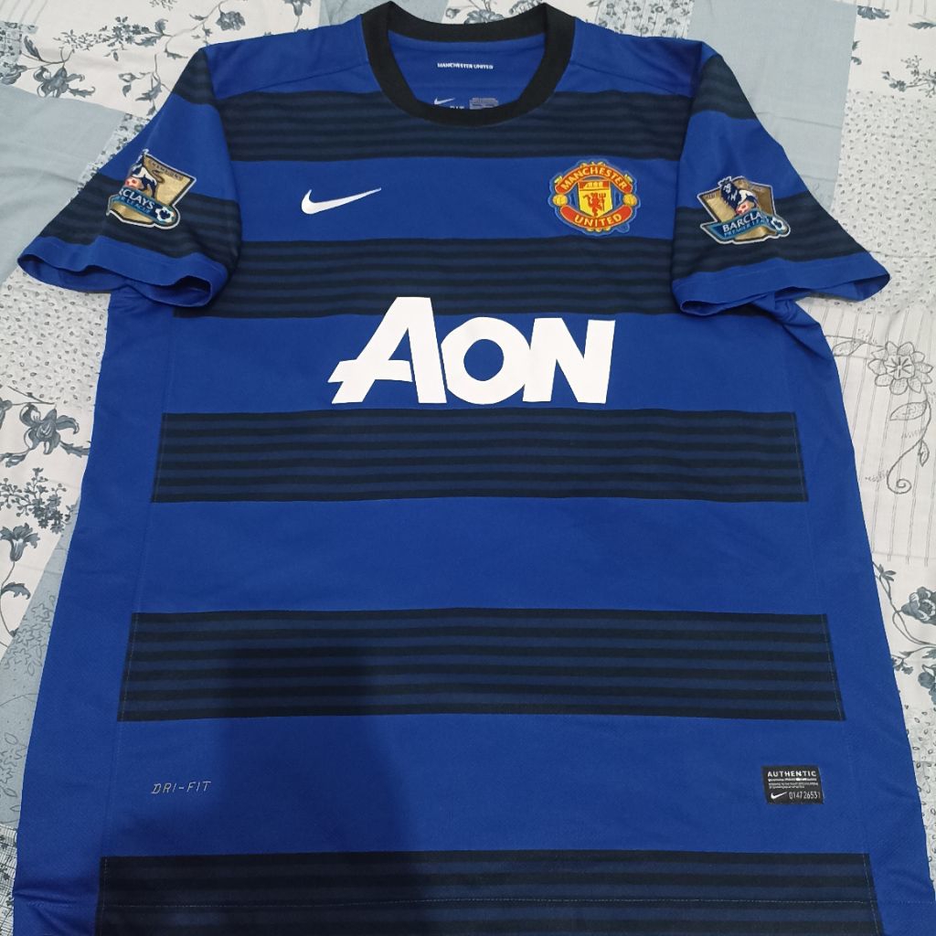 jersey original manchester united 2011 away