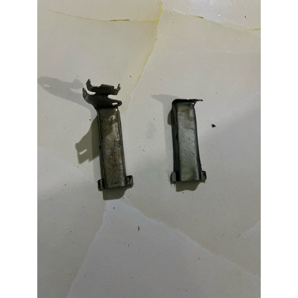 PLAT PENAHAN KABEL SPUL TIGER REVO TIGER 2000 MEGAPRO PRIMUS HIU GL ORIGINAL COPOTAN