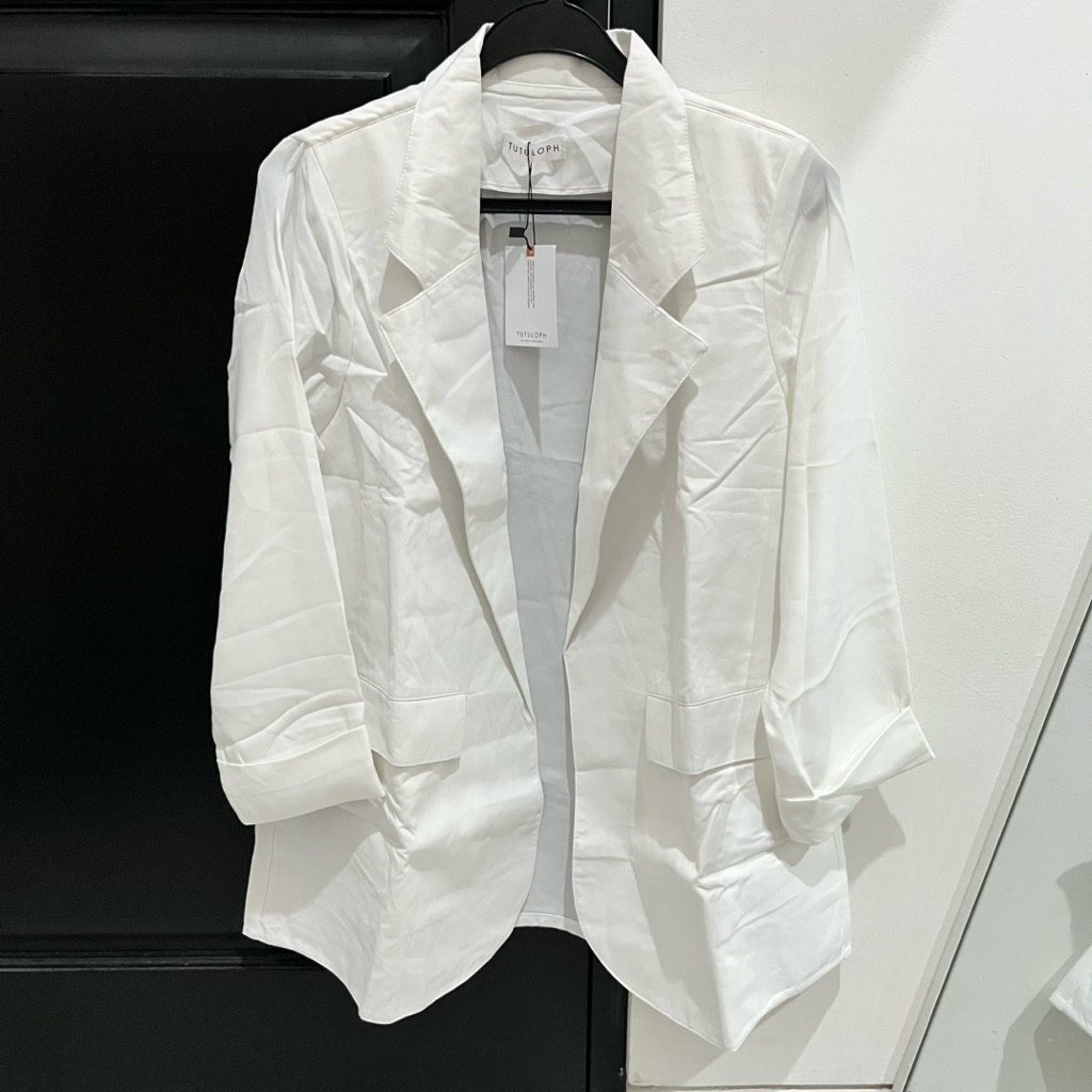 PRELOVED Tutuloph Lois Blazer White Allsize | Blazer Putih Lengan Panjang