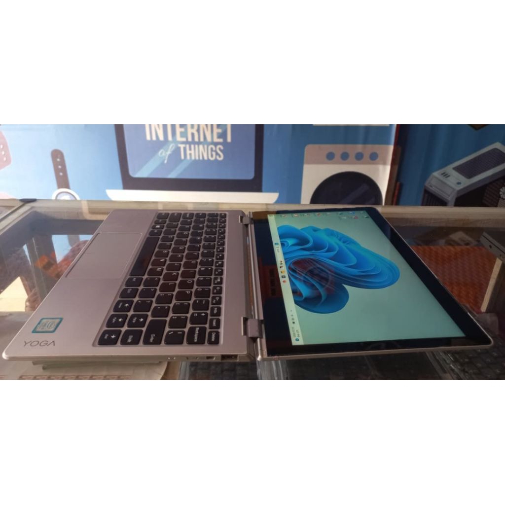 Lenovo Yoga