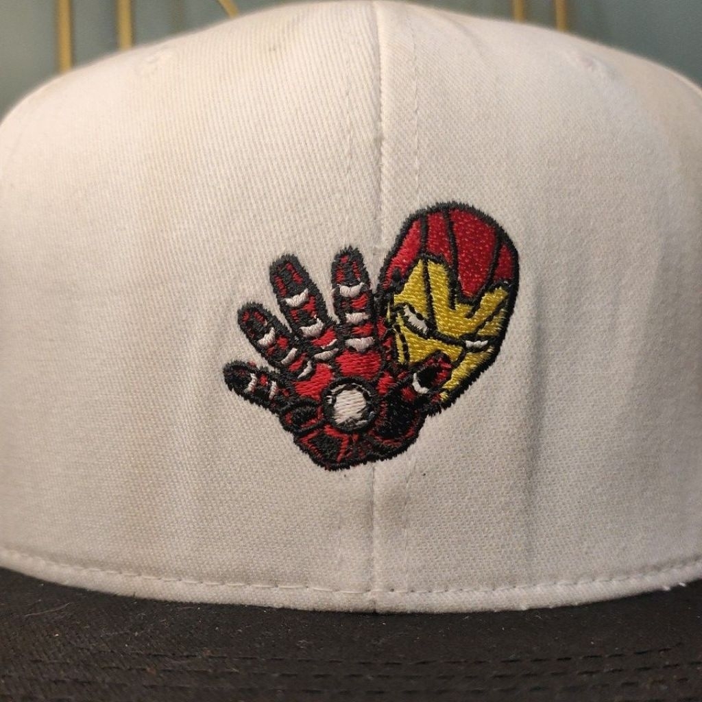 Topi Marvel IRONMAN